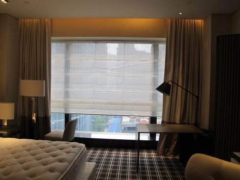 智能電動(dòng)窗簾與普通窗簾相比，優(yōu)勢(shì)在哪里？